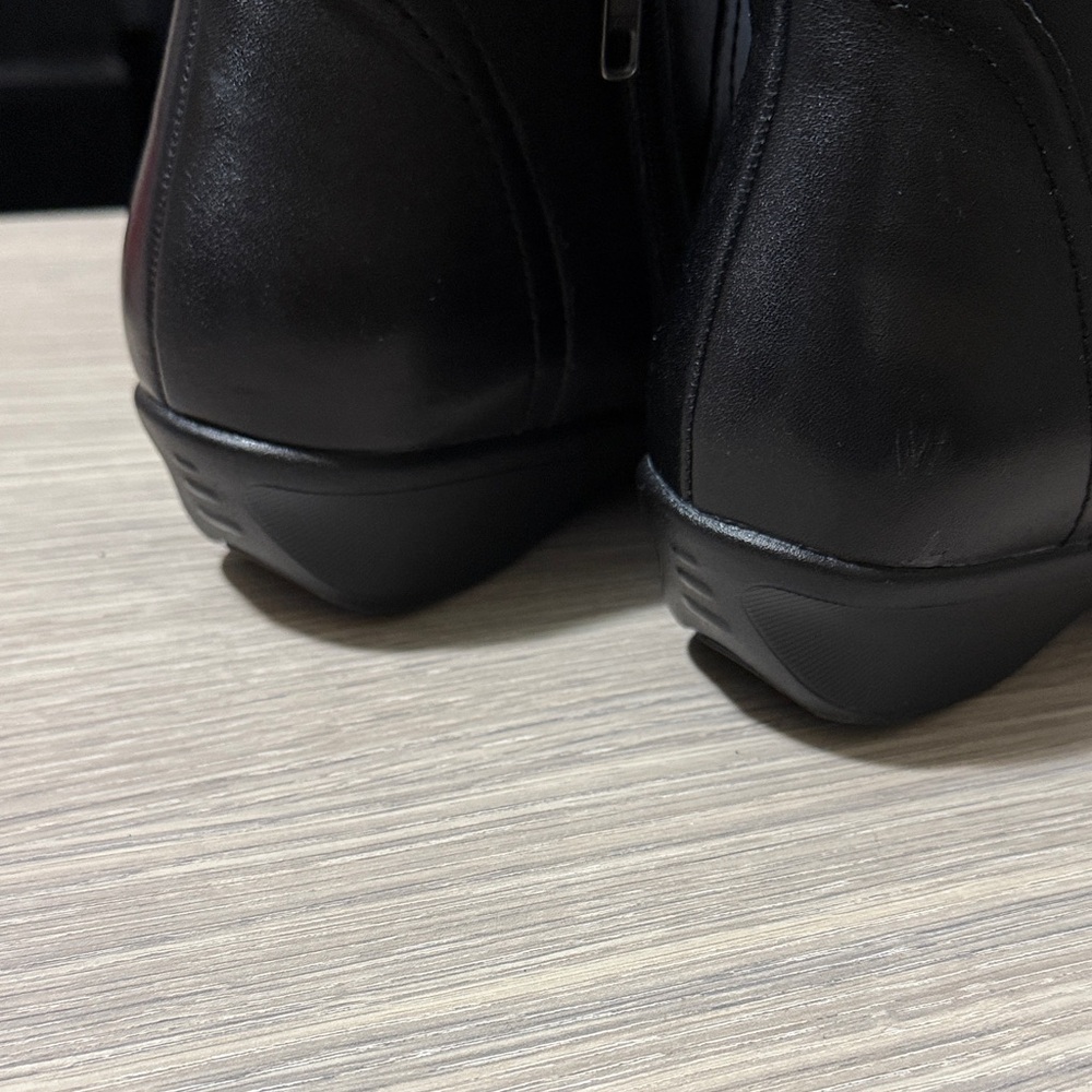 Black Proper Ankle Boots 10 2E with Side Zippers Genuine Leather - Picture 5 of 11